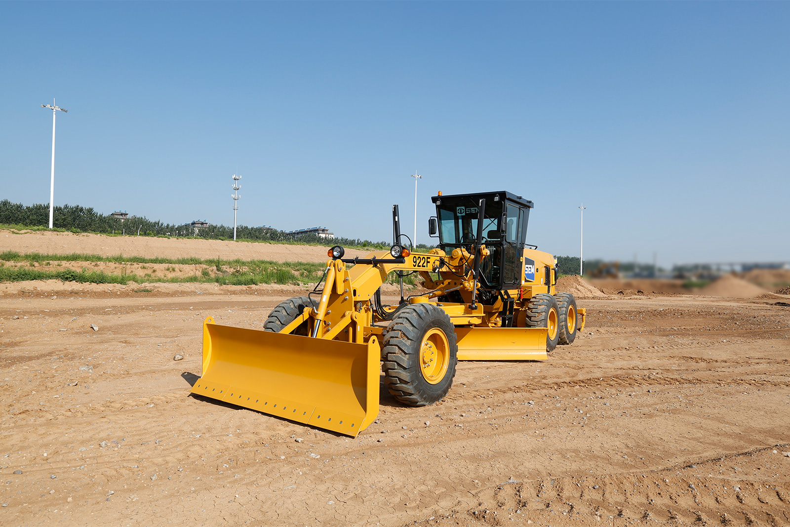 Автогрейдер SEM 922F 