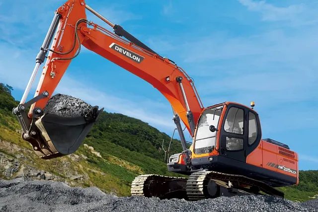 Гусеничный экскаватор DEVELON DX225NLCA