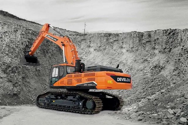 Гусеничный экскаватор DEVELON DX490LCA-7B