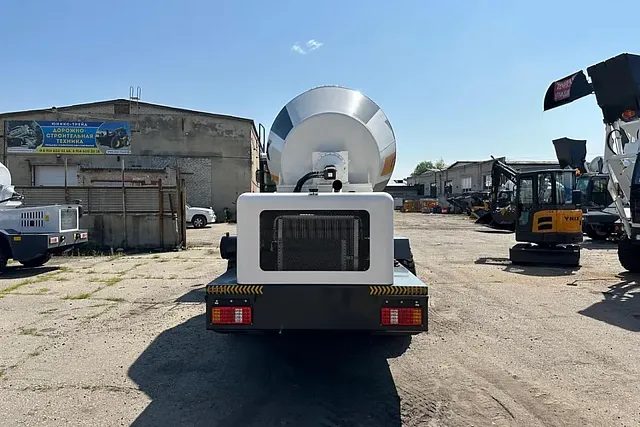 Бетоносмеситель с самозагрузкой Ynix QGMC7000