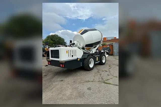 Бетоносмеситель с самозагрузкой Ynix QGMC7000