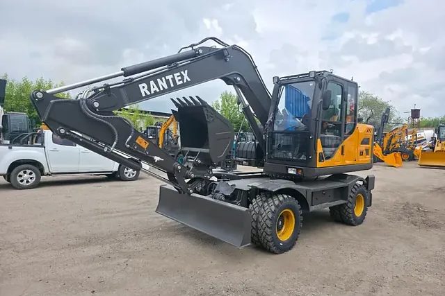 Колесный экскаватор Rantex XYC85
