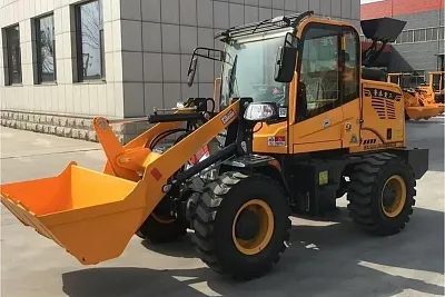 Фронтальный погрузчик Rantex ZL15