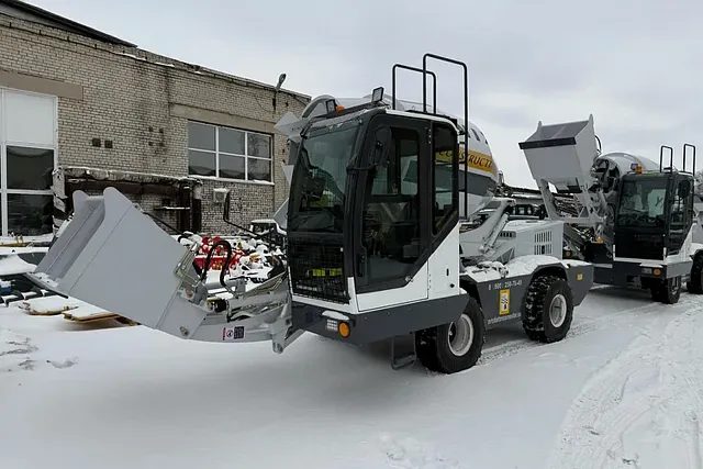 Бетоносмеситель с самозагрузкой Ynix QGMC2000