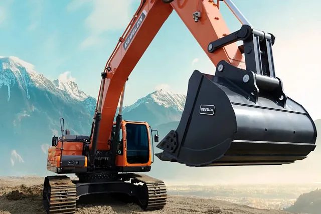 Гусеничный экскаватор DEVELON DX300LC-7B