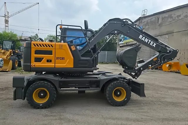 Колесный экскаватор Rantex XYC85
