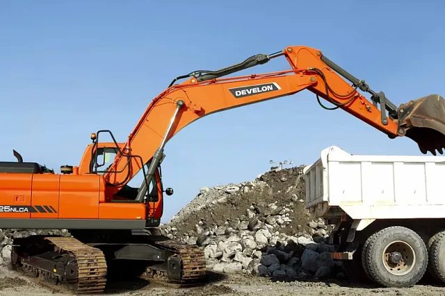 Гусеничный экскаватор DEVELON DX225NLCA