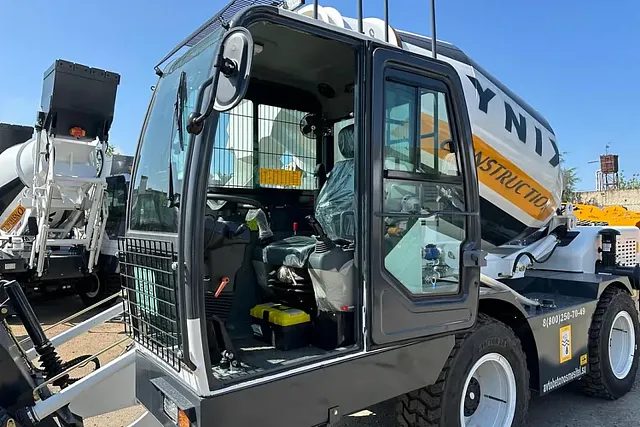 Бетоносмеситель с самозагрузкой Ynix QGMC7000