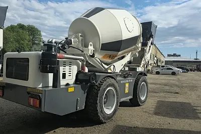 Бетоносмеситель с самозагрузкой Ynix QGMC6000