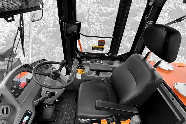 Фронтальный погрузчик DEVELON DL420-2