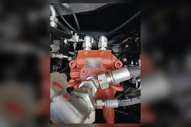Колесный экскаватор Rantex XYC185