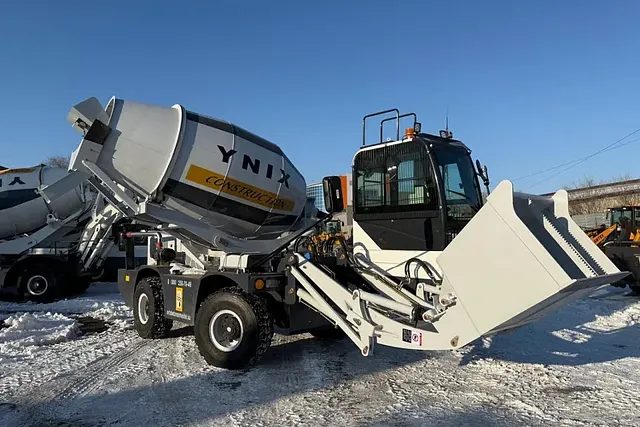 Бетоносмеситель с самозагрузкой Ynix QGMC2000